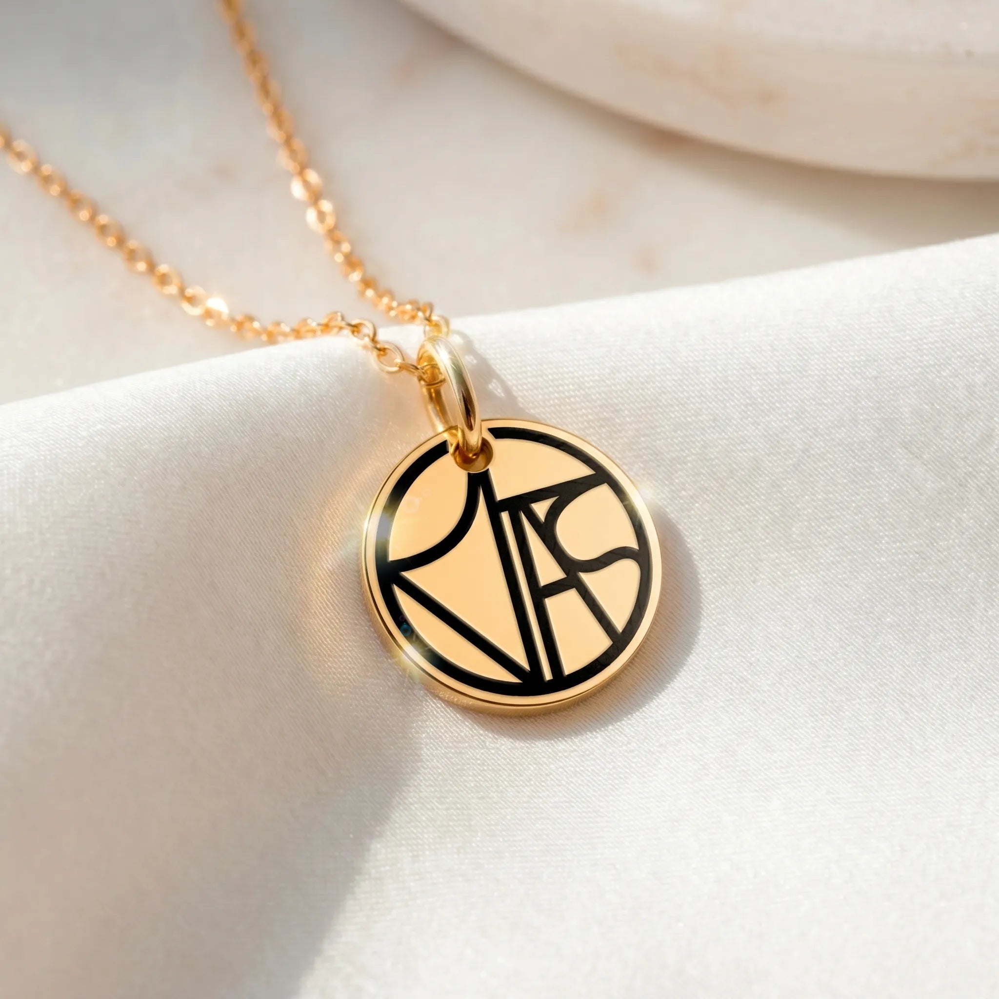 Collana con Monogramma Personalizzato – Iniziali di Famiglia